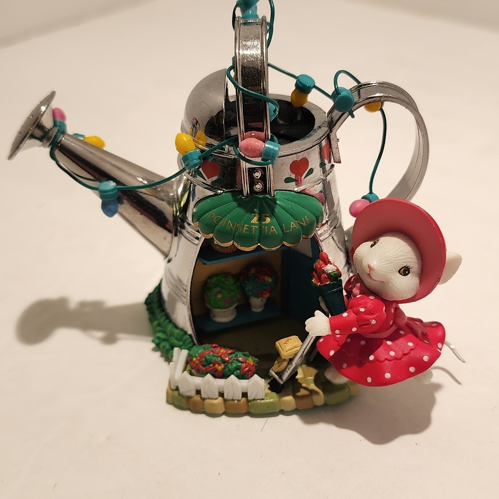 EUC Enesco "Holiday in Bloom" Ornament from the Treasury of Christmas 1996